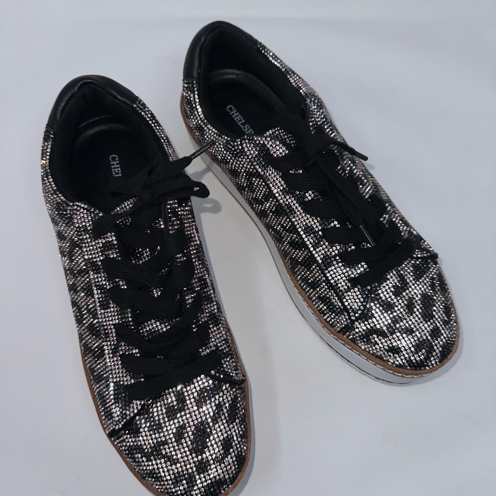 Chelsea & Violet Black and Silver Sneakers